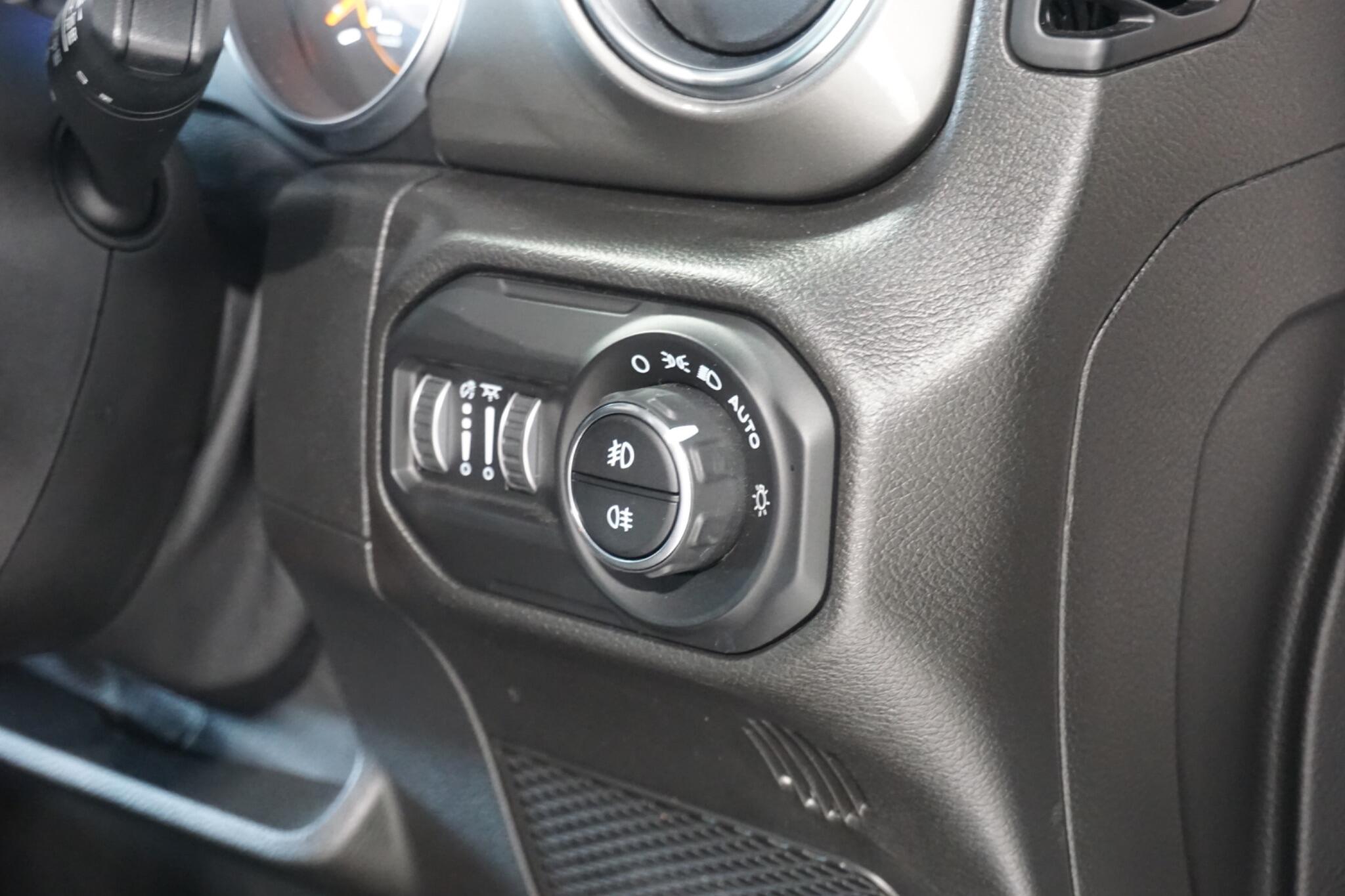 Jeep Wrangler 2.0 GME Sahara SUV 2dr Petrol Auto 4WD Euro 6 (s/s) (272 ps)